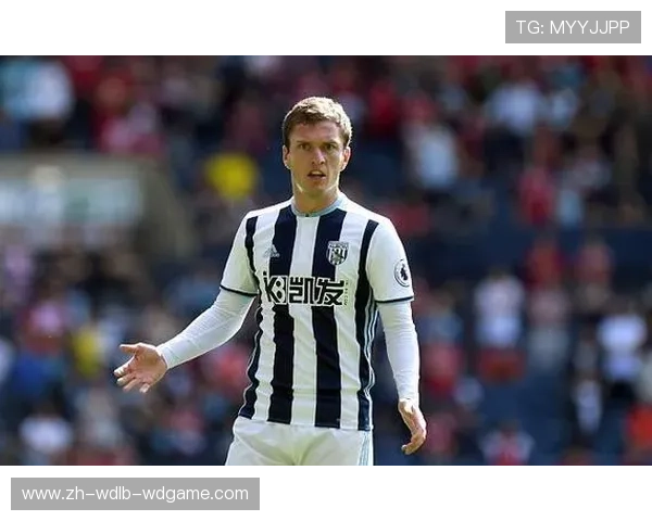 英超西布朗主教练是哪国人？背景与履历解析